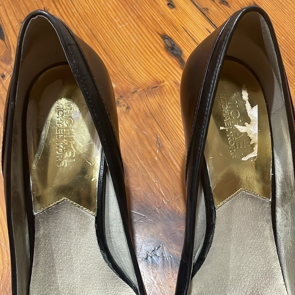 Michael Kors Close Toes Pointed heels with logo - Picture 5 of 9